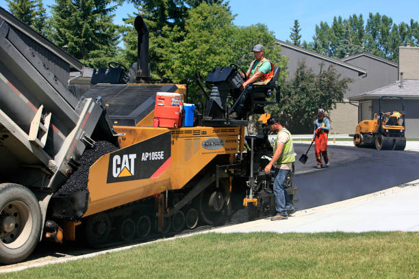 Best Interlocking Driveway Pavers  in Wales, WI